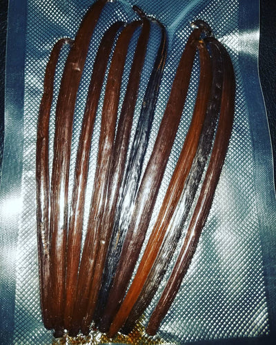 10 Grade A Vanilla beans
